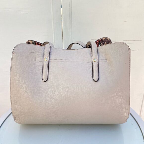 **** Nanette Lepore Size Medium Beige Handbag (DD006) - Picture 8 of 15